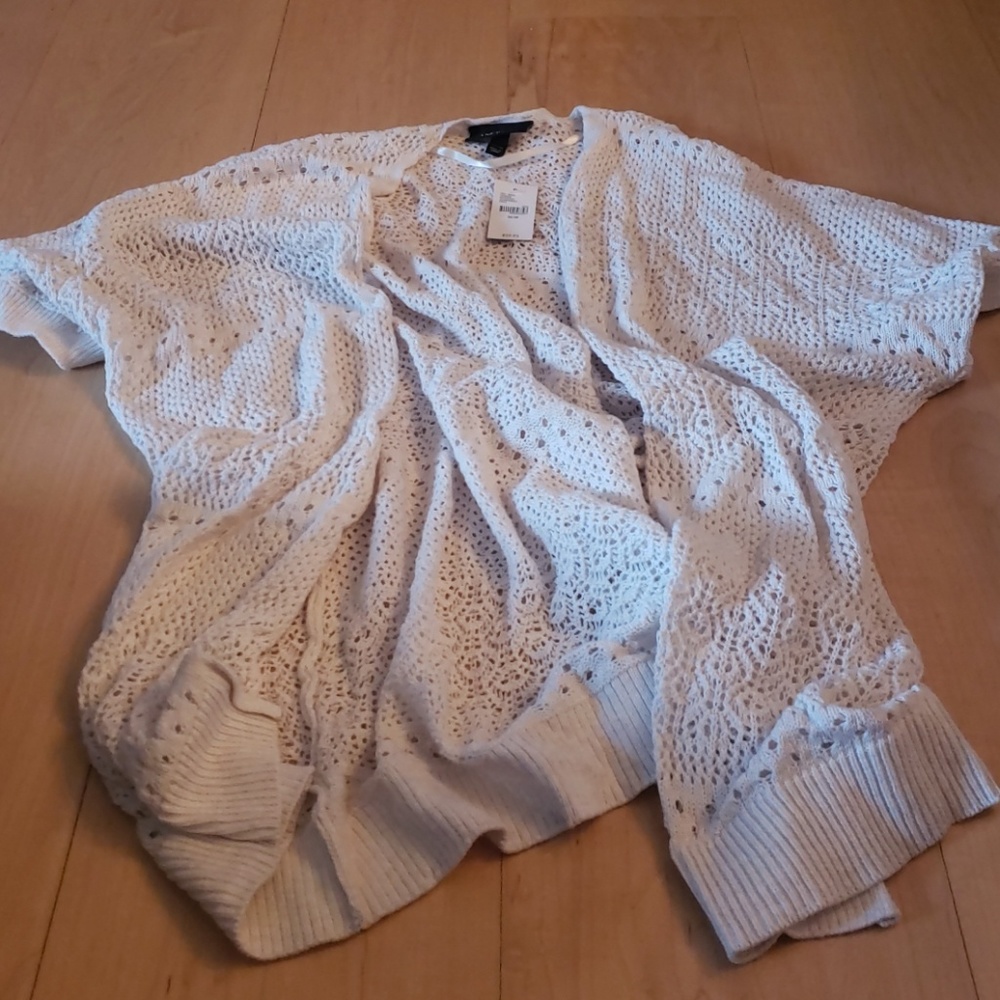 Nwt size 26/28 top